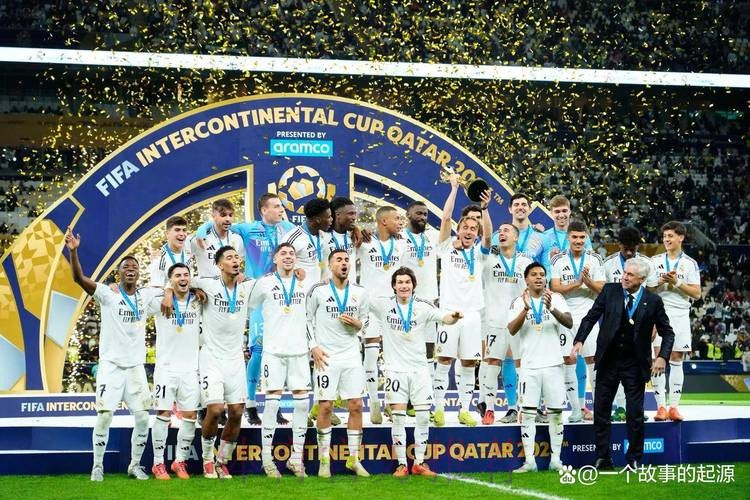 阿斯：皇马续约巴斯克斯&魔笛两周 以参加世俱杯